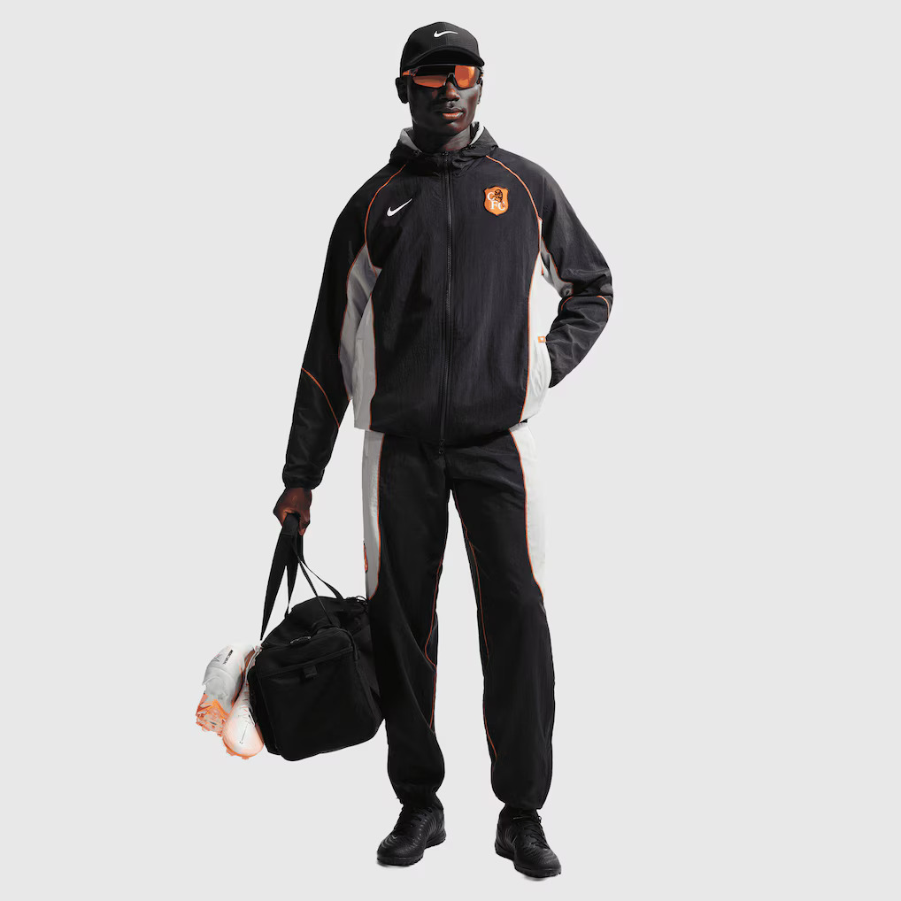 Chelsea e Nike lançam coleção retrô de 1994