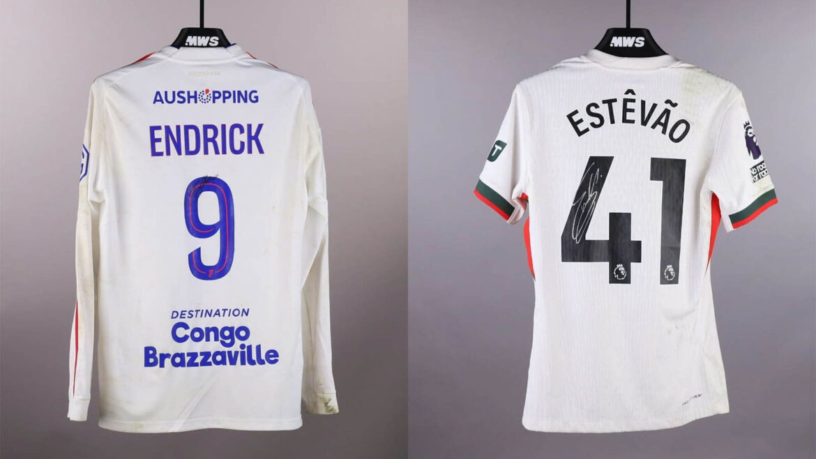 Camisas usadas por Endrick e Estevão são leiloadas