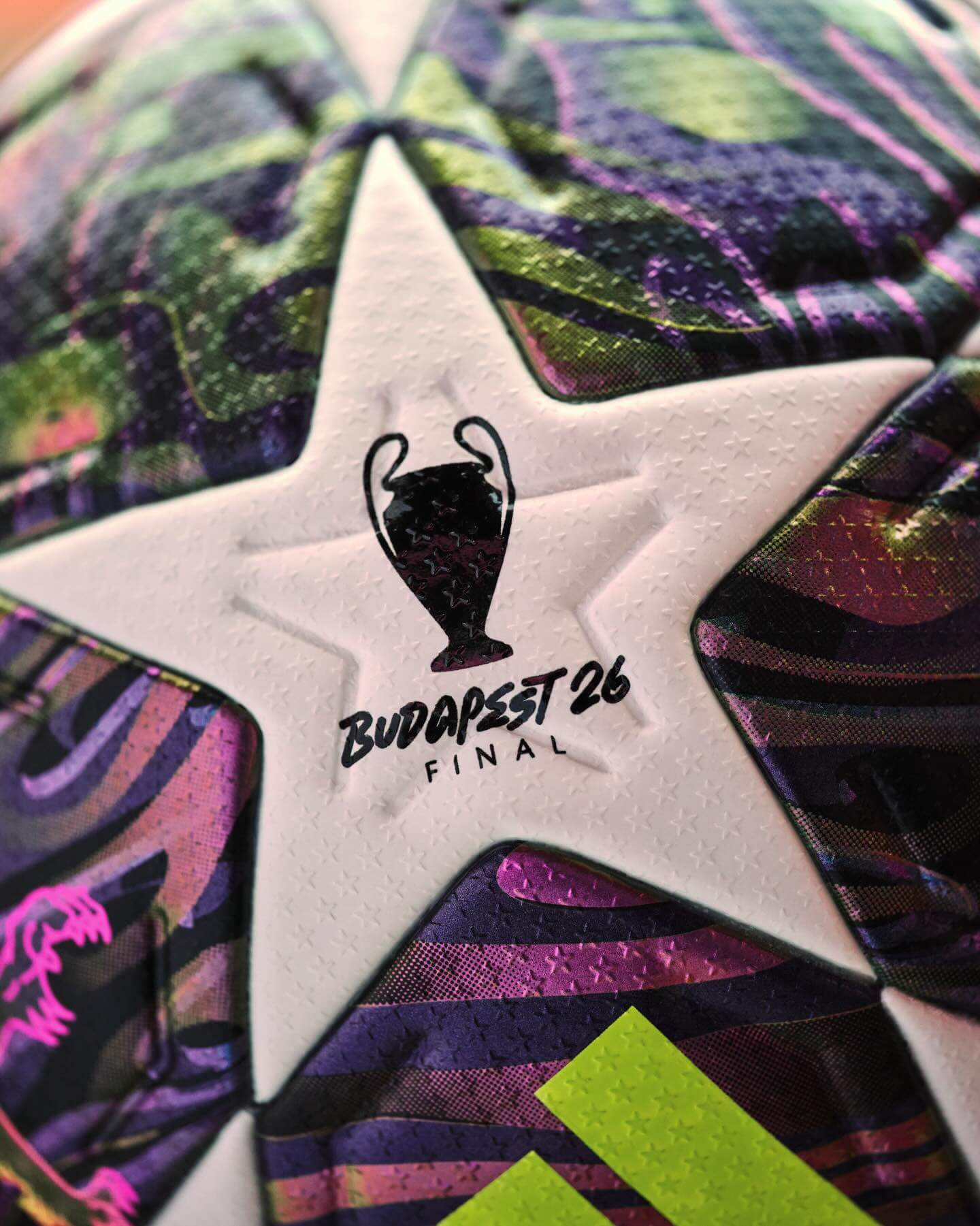 Bola da final da Champions League 2026 adidas