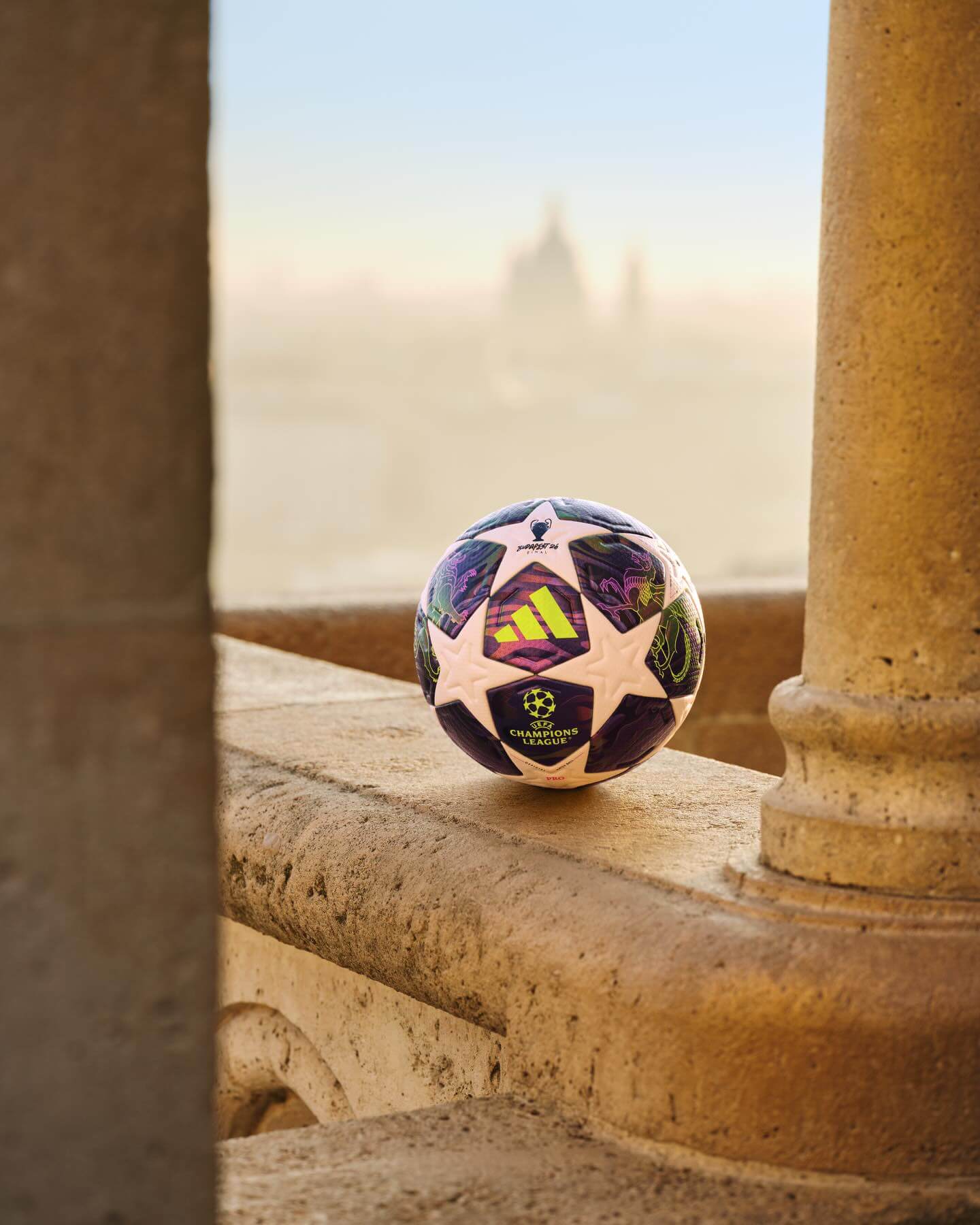 Bola da final da Champions League 2026 adidas