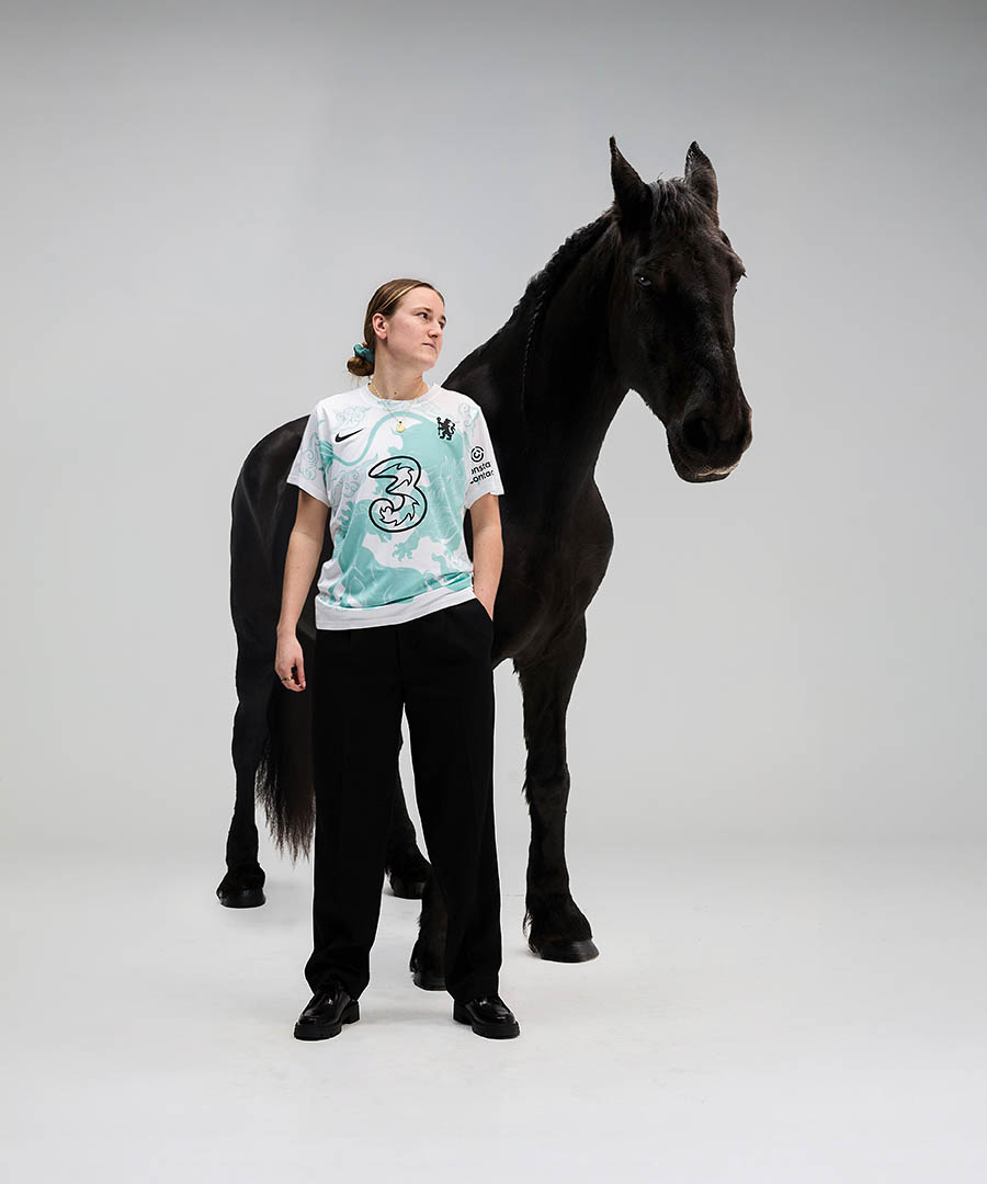 Camisa pré-jogo do Chelsea Ano do Cavalo 2026 Nike