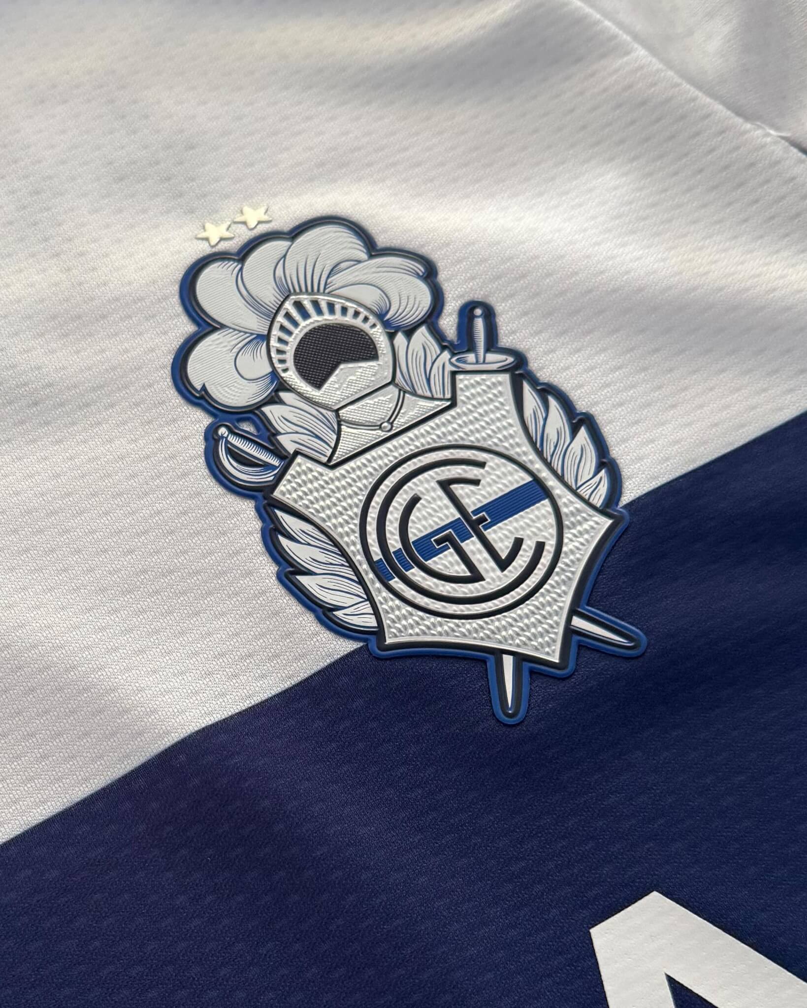 Givova lança novas camisas do Gimnasia La Plata para 2026