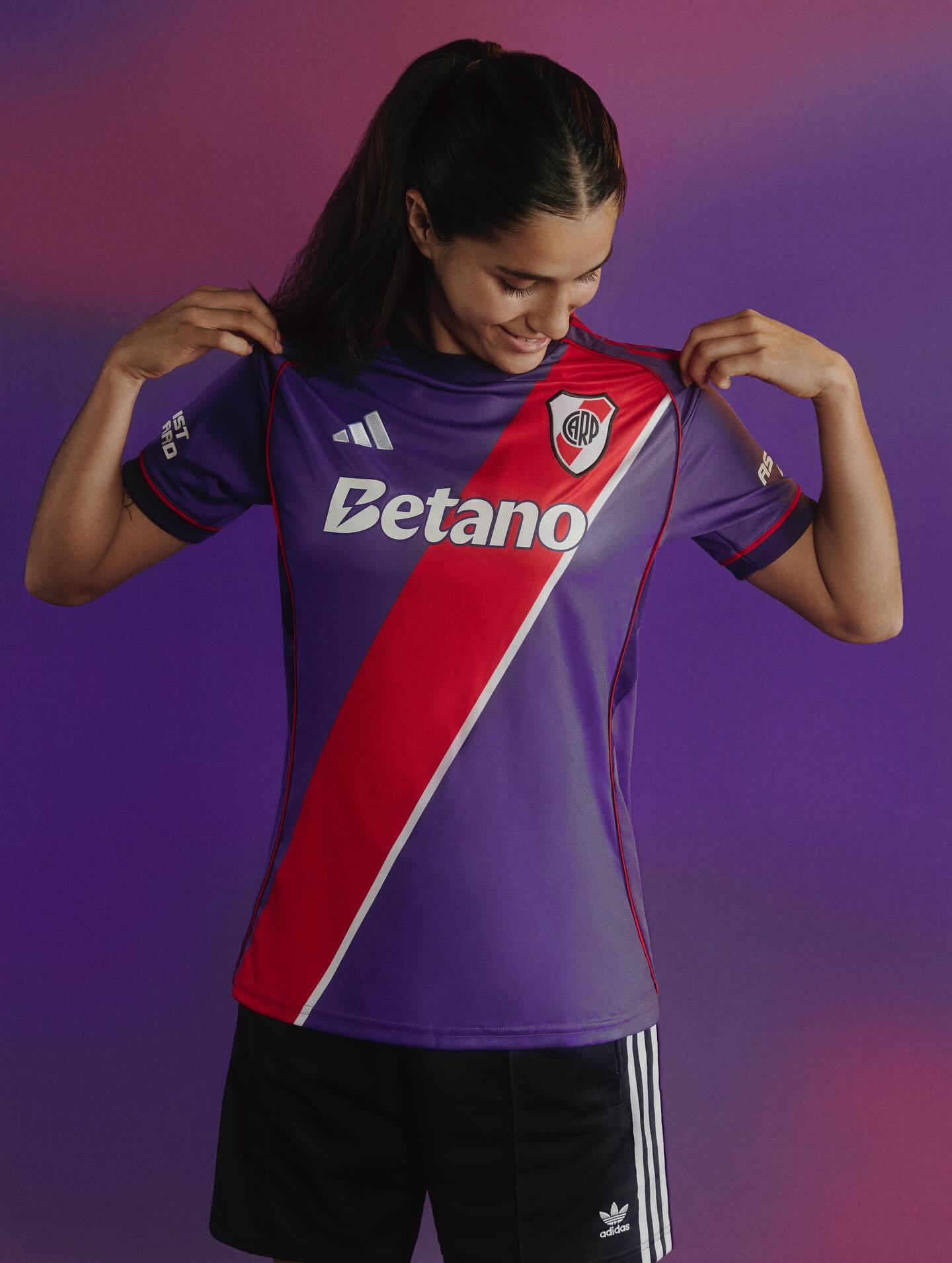 Terceira camisa river plate 2026 adidas