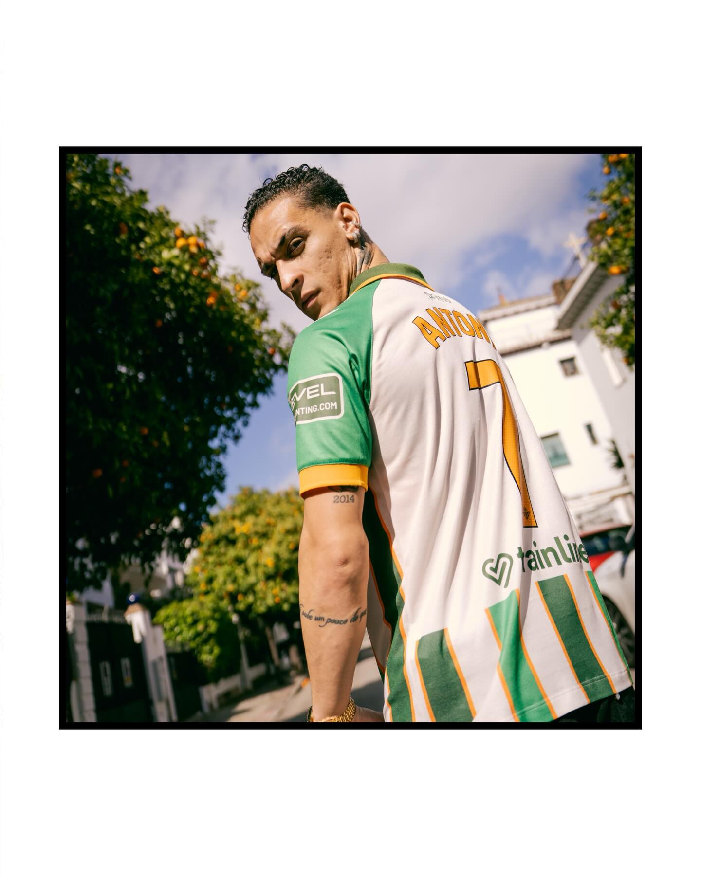 Real Betis lança camisa feita de cascas de laranja