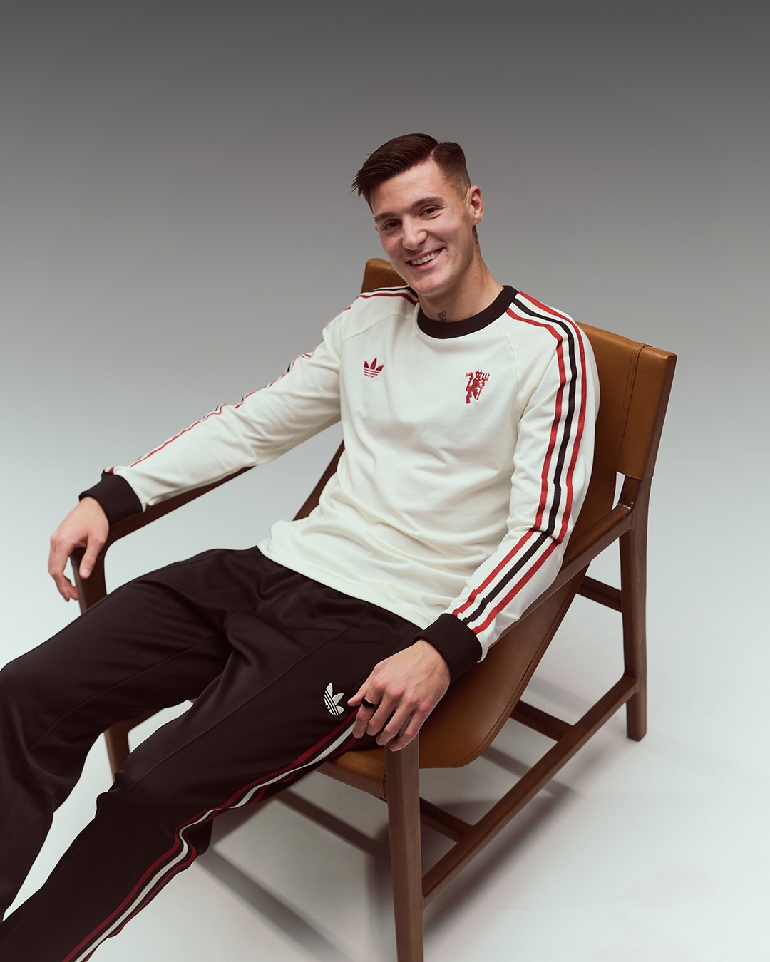 Manchester United e adidas Originals lançam coleção do inverno 2026
