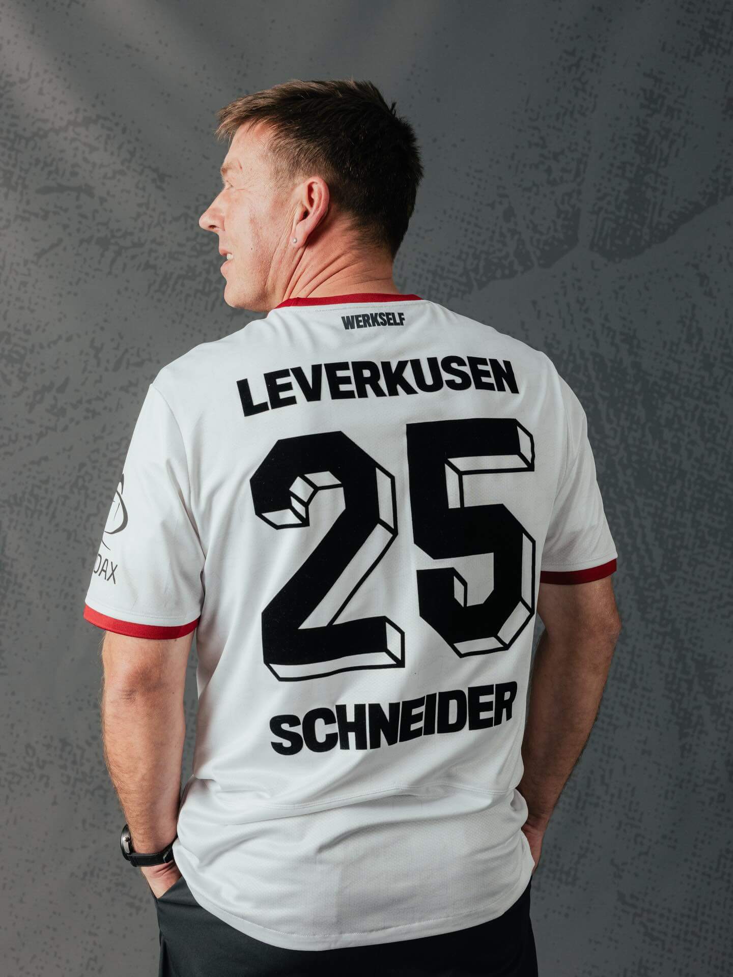 Camisa especial fanclubs do Bayer Leverkusen 2026 New Balance