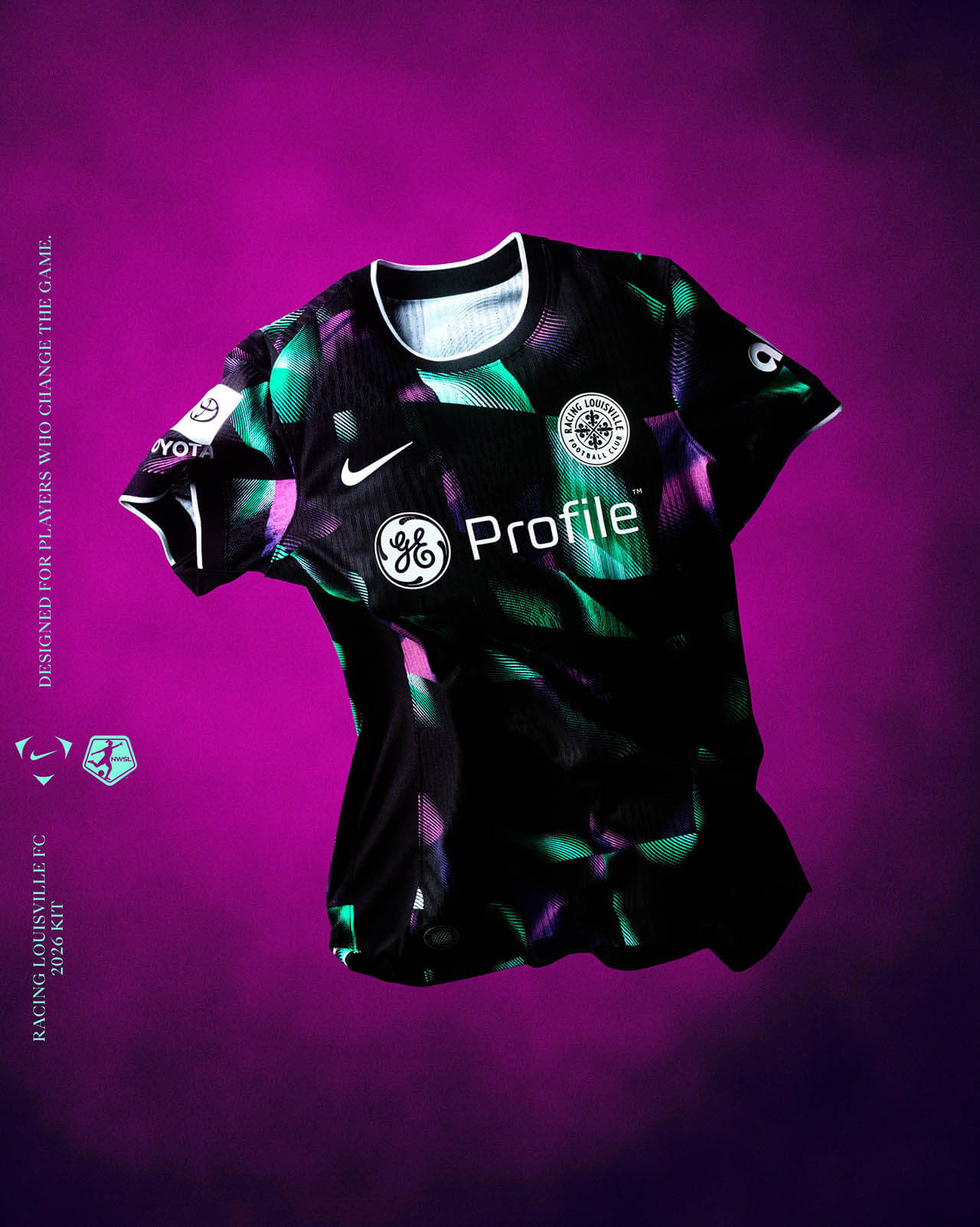 001_nikenwsl-racinglouisvillefc