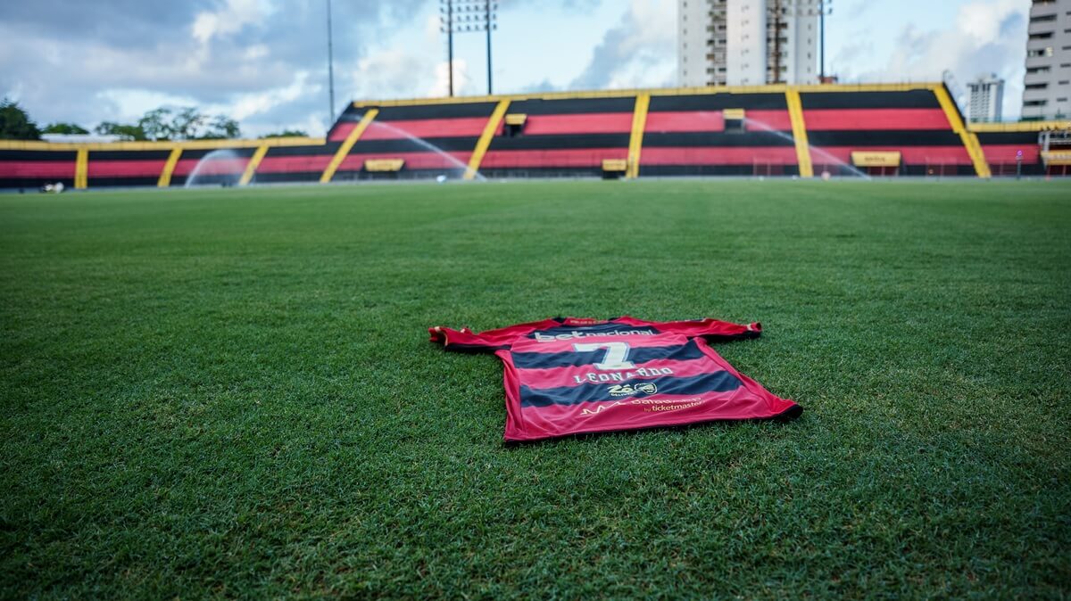 sport recife leonardo