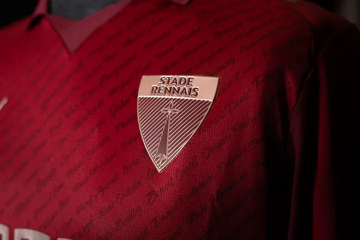 camisa de 125 anos do rennes puma