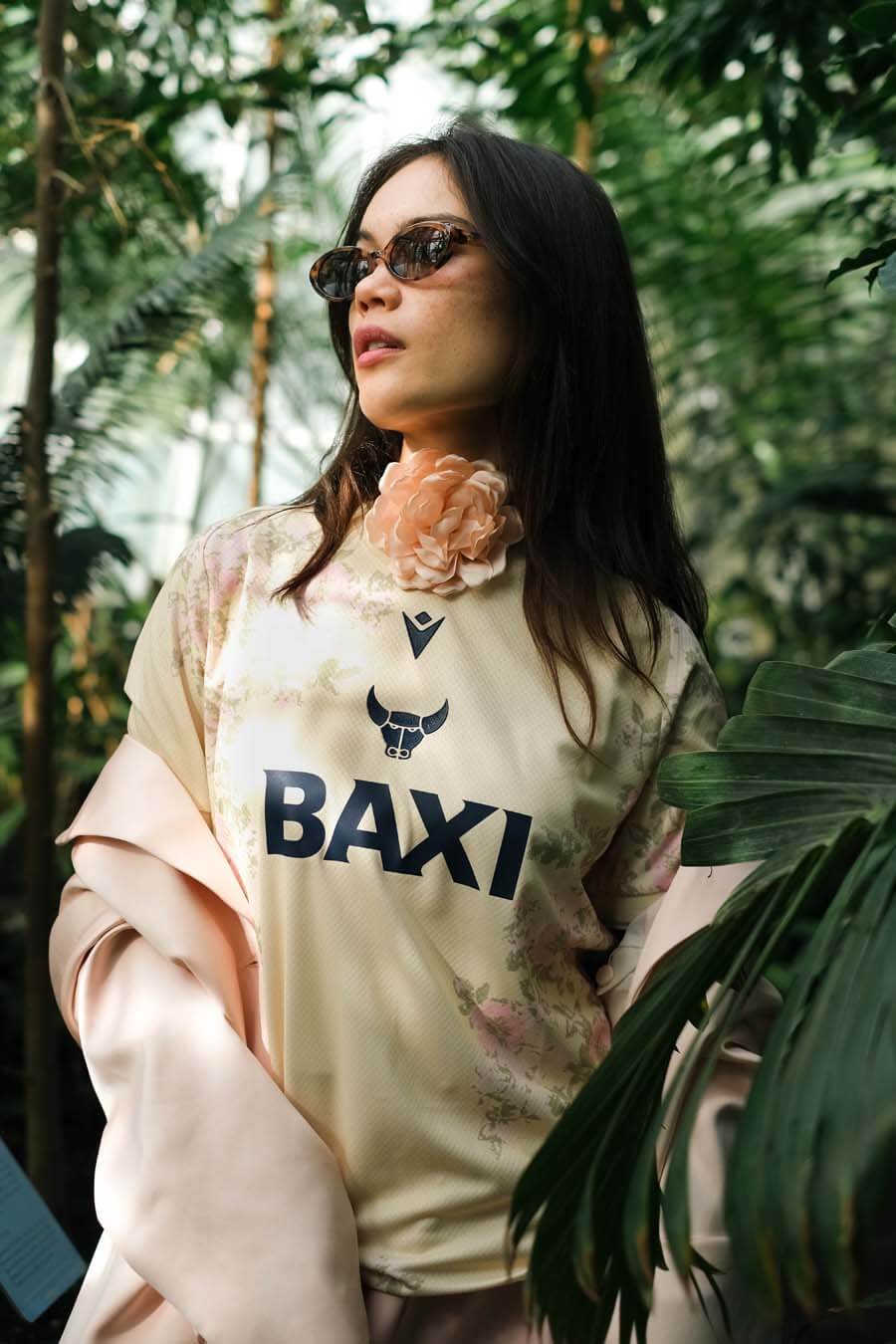 camisa in bloom oxford united 2026 macron