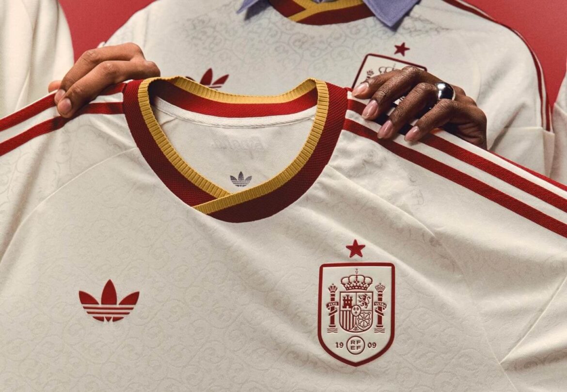 camisa reserva espanha 2026 adidas