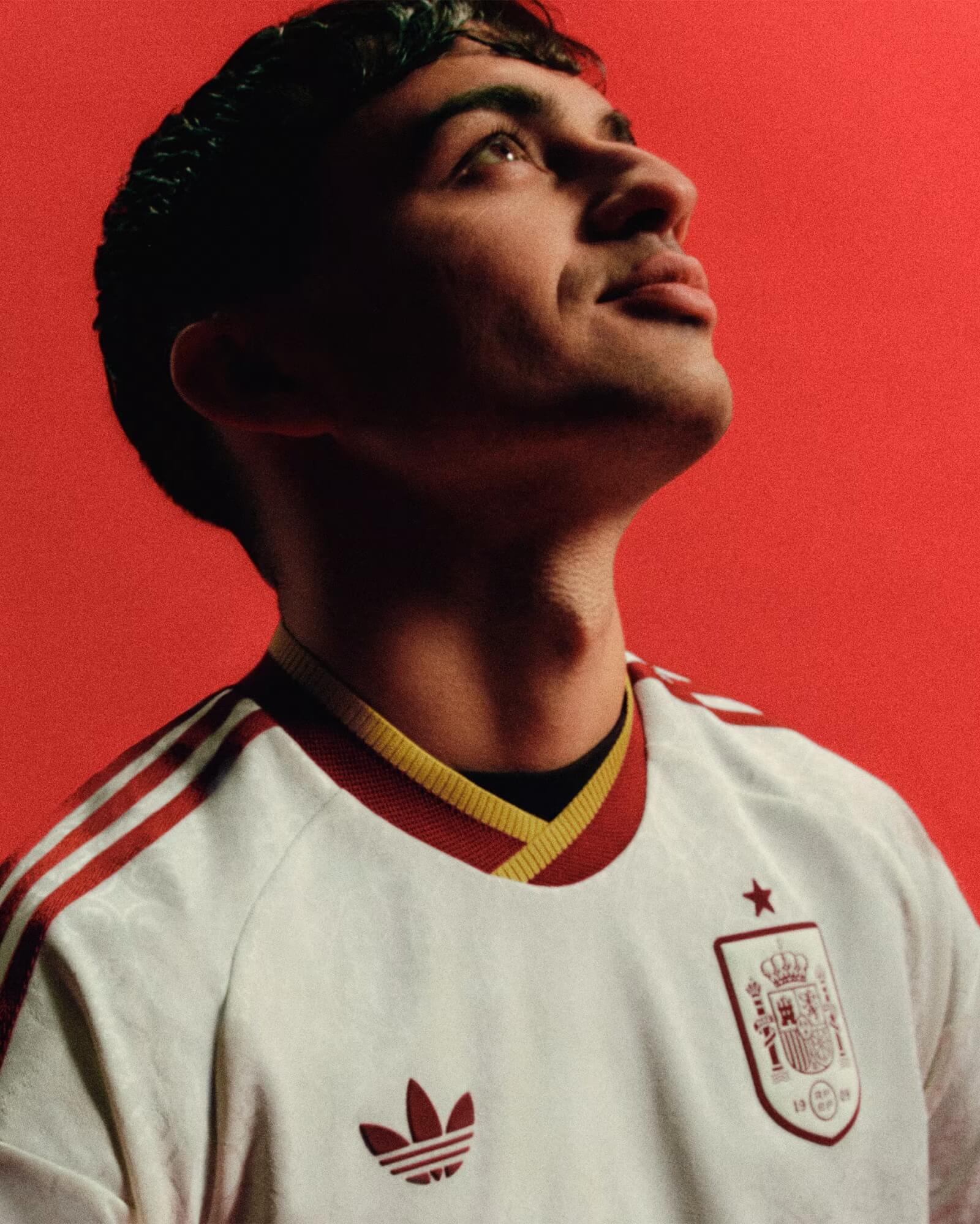 camisa reserva espanha 2026 adidas