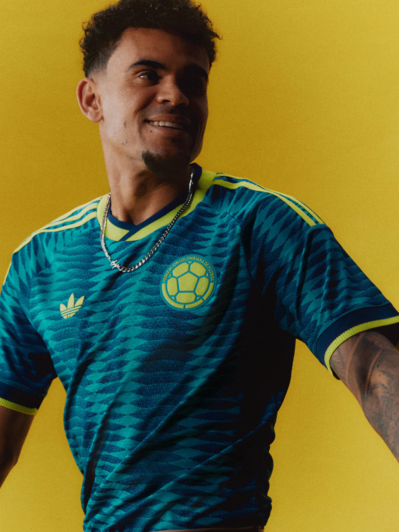 Camisa reserva da Colômbia Copa 2026 adidas