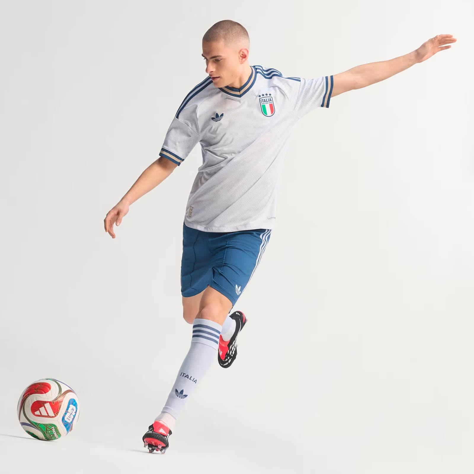 Camisa reserva da Itália Copa 2026 adidas