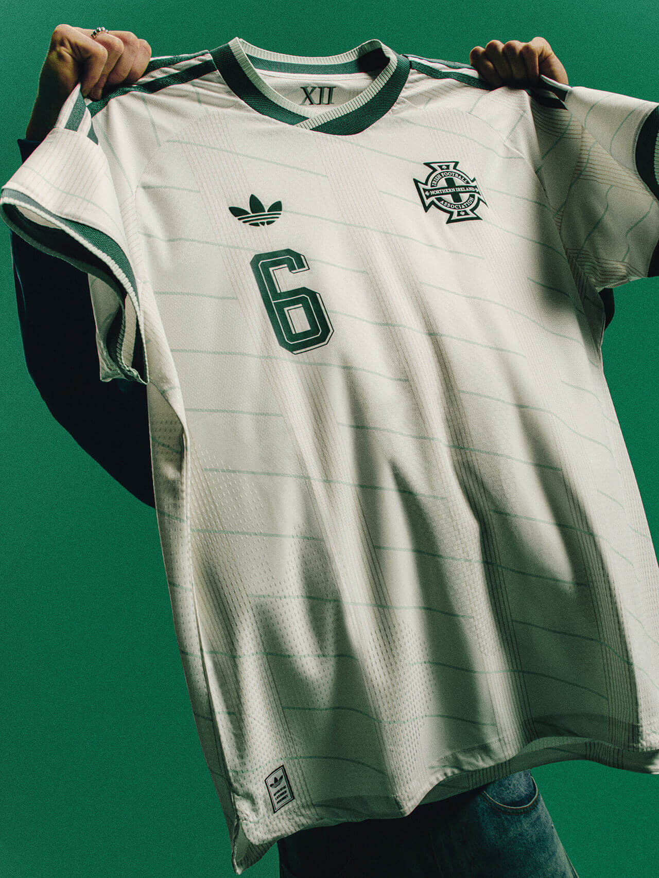 Camisa reserva da Irlanda do Norte 2026-2026 adidas