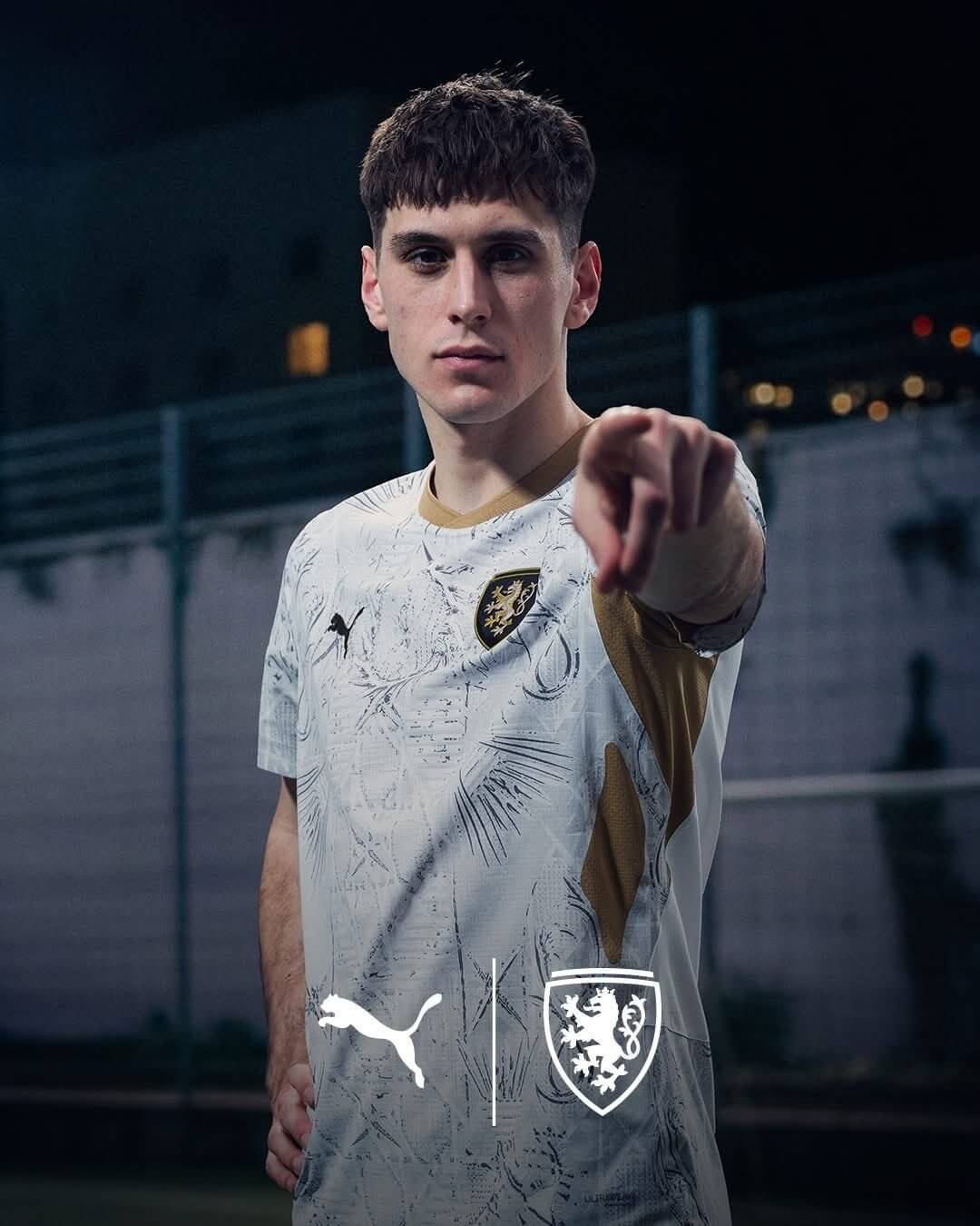 Camisa reserva da República Tcheca 2026-2027 PUMA