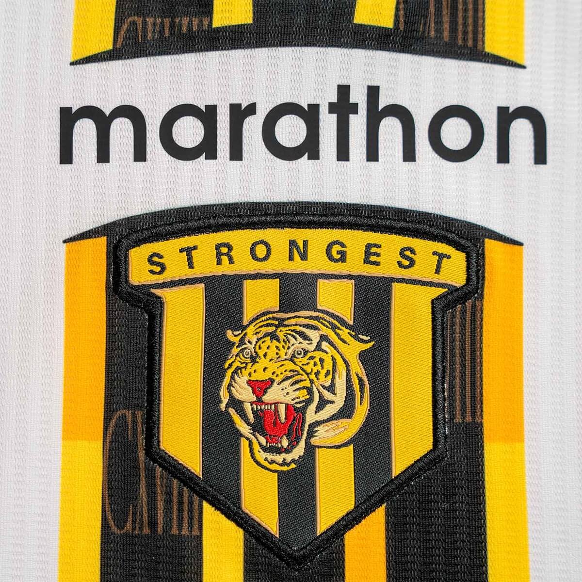 camisas strongest 2026 marathon