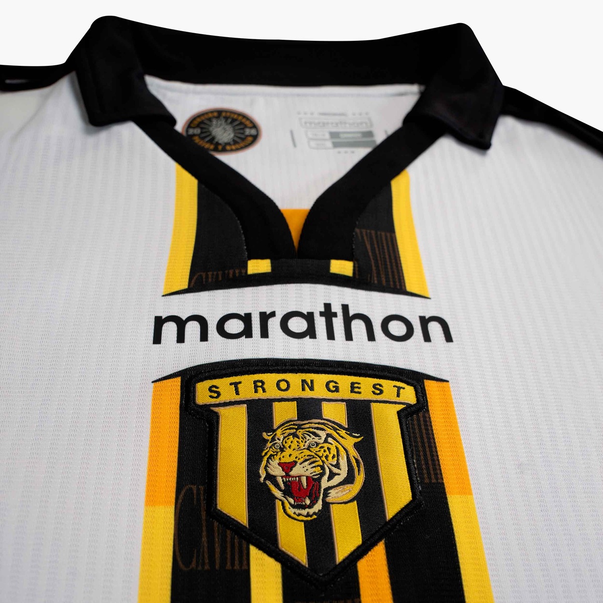 camisas strongest 2026 marathon