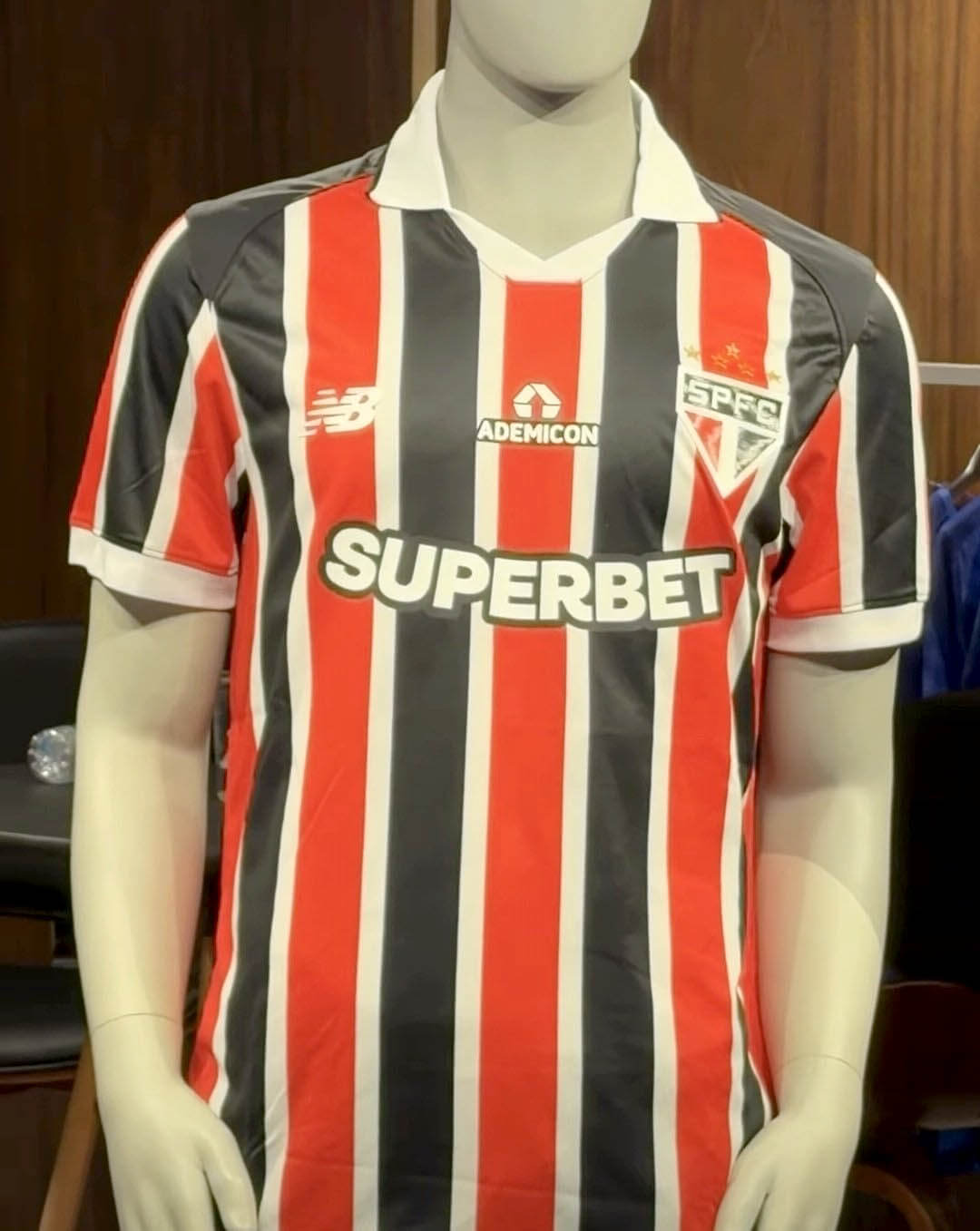 Camisa listrada do São Paulo FC 2026 New Balance