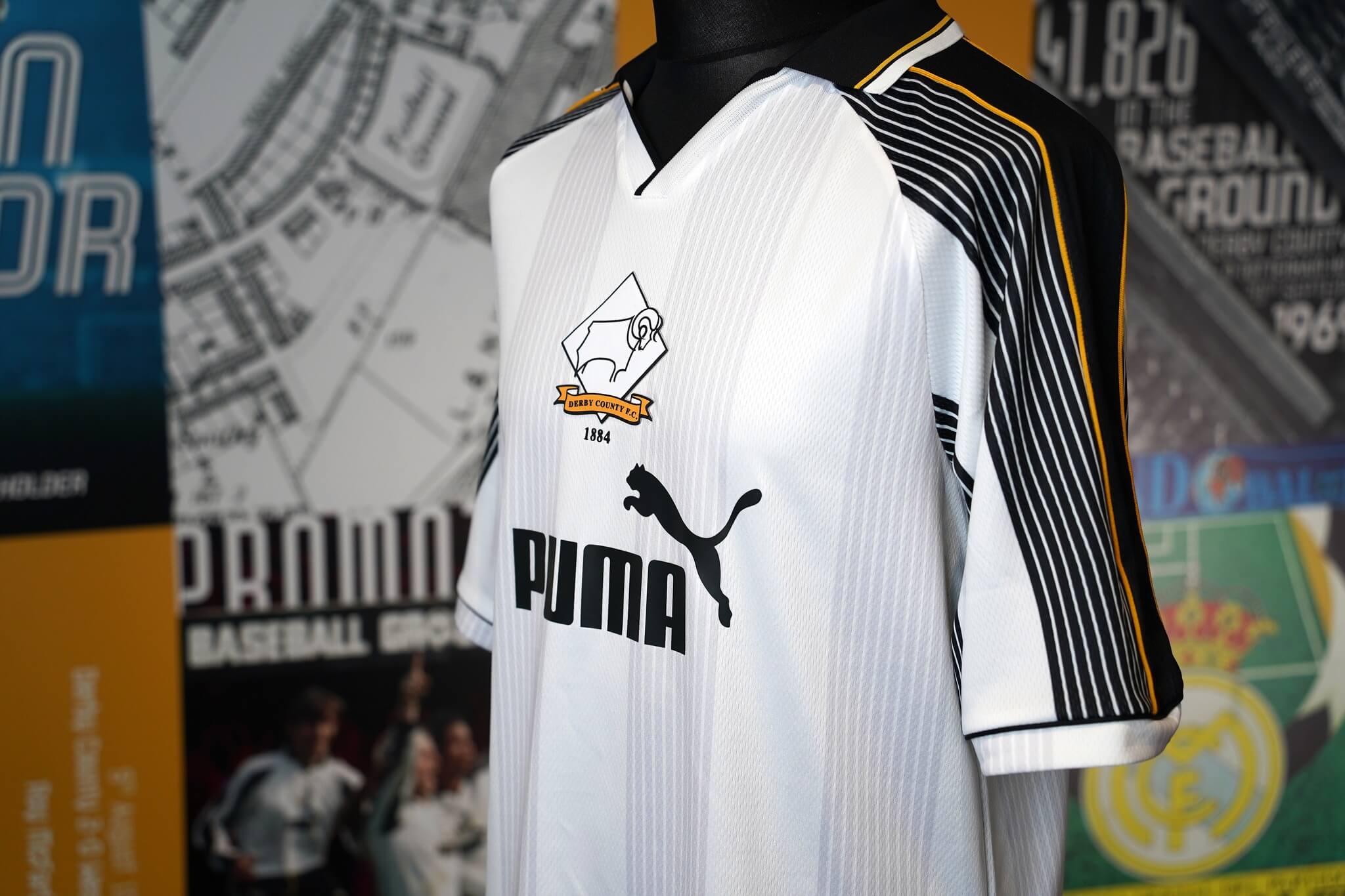 Derby County Camisa retrô 1995-1996 PUMA 