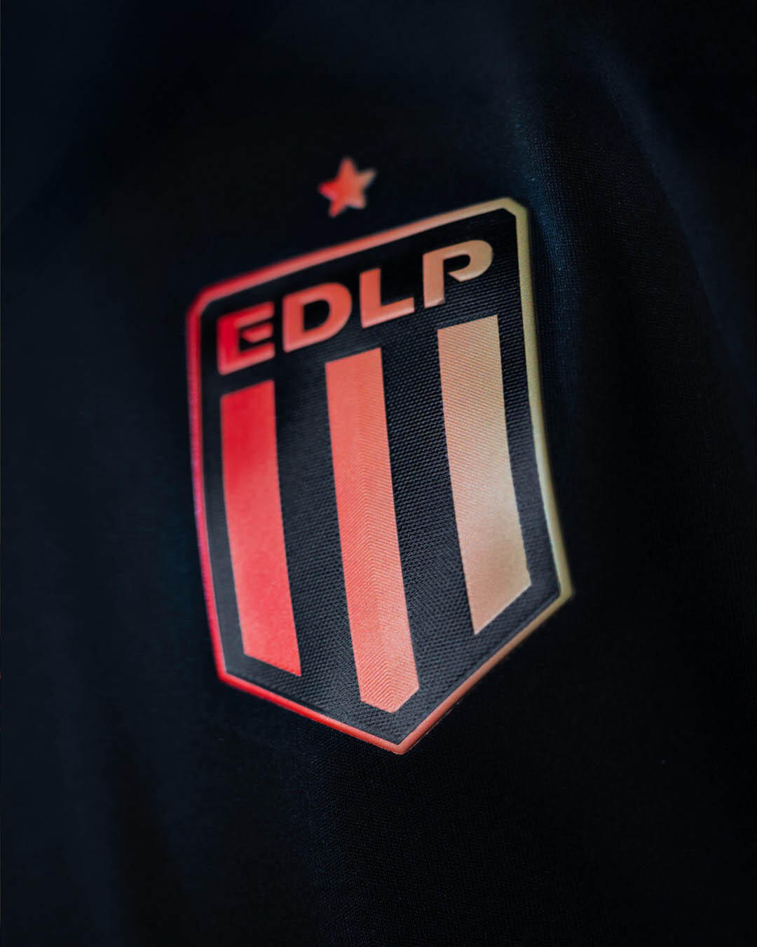 Terceira camisa do Estudiantes de La Plata 2026 Ruge