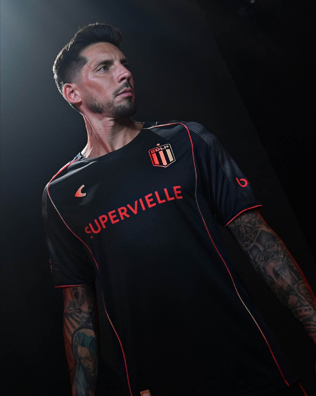 Terceira camisa do Estudiantes de La Plata 2026 Ruge