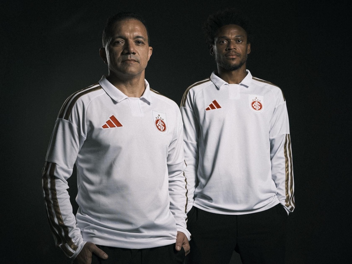 camisa reserva internacional 2026-2027 adidas