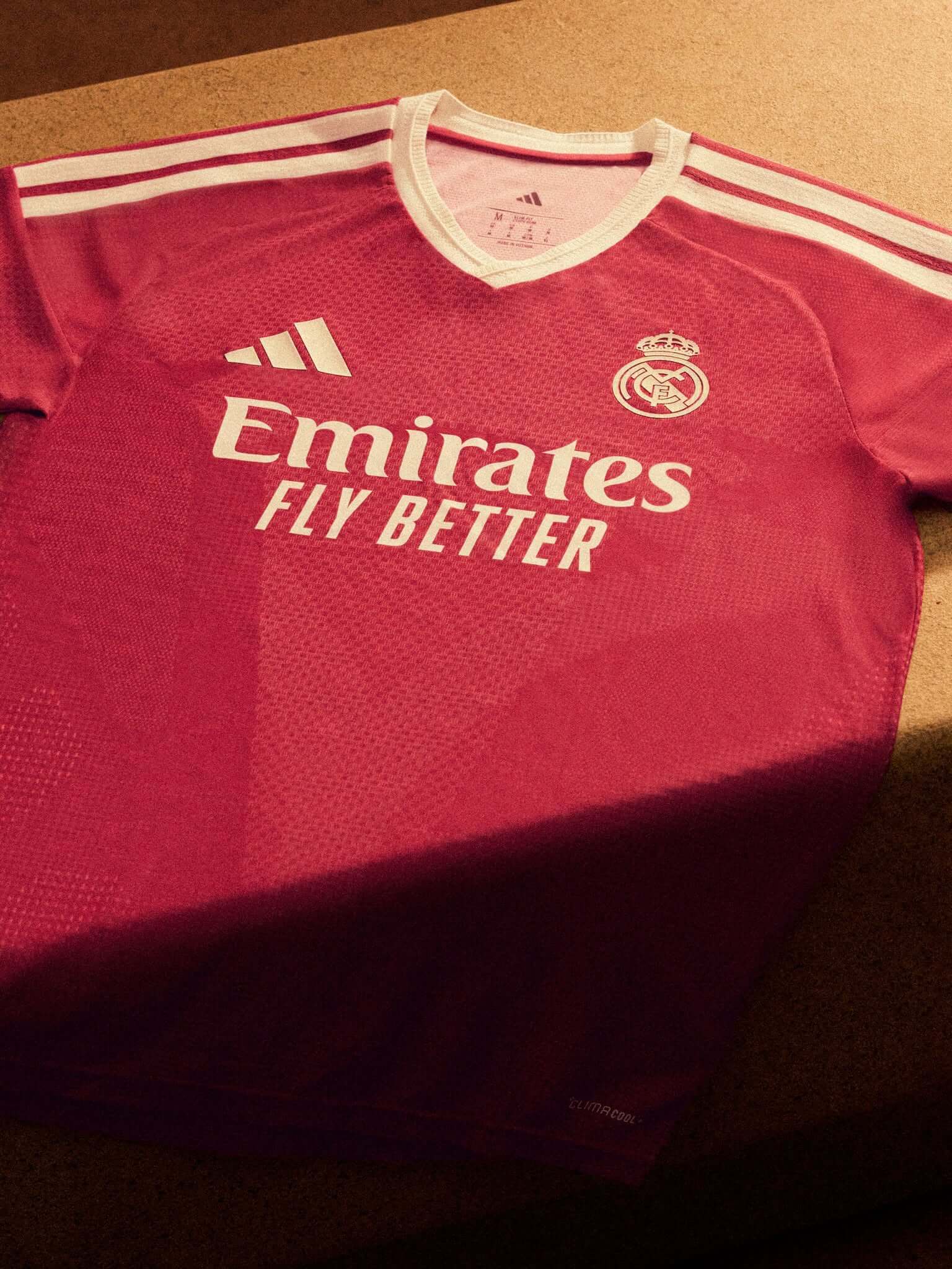 Terceira camisa do Real Madrid 2026-2027 adidas