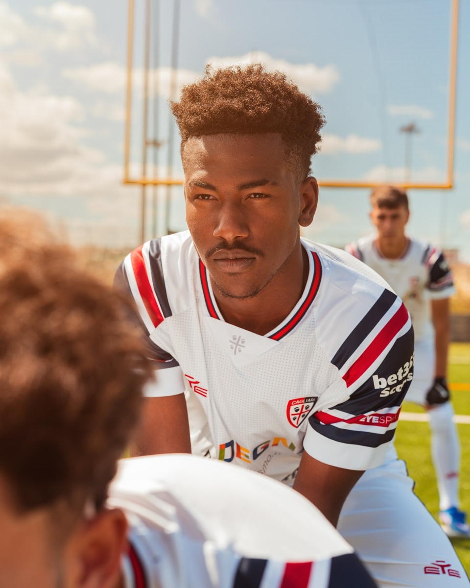 camisa reserva cagliari 2026-2027 eye sport