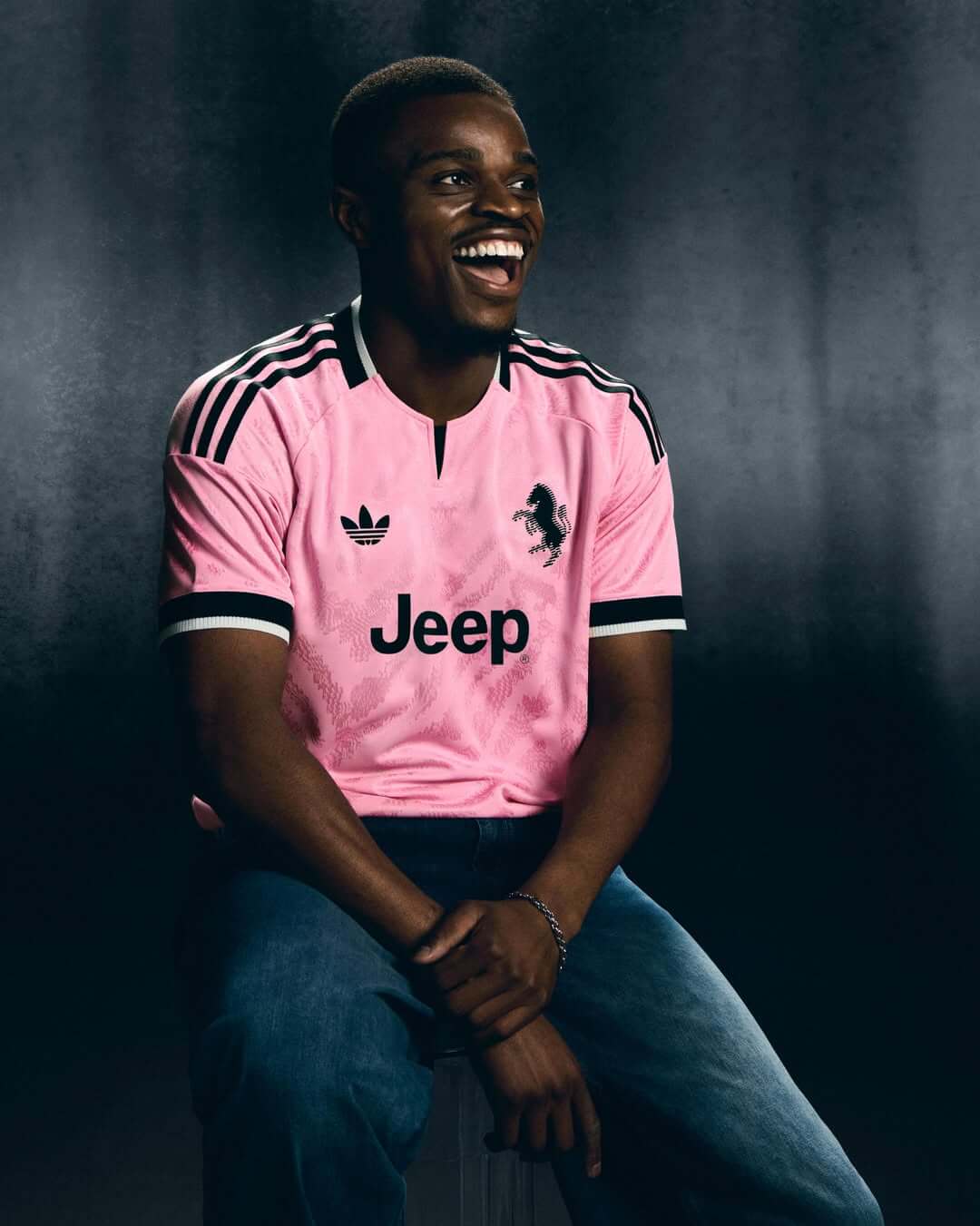 Camisa reserva da Juventus 2026-2027 adidas