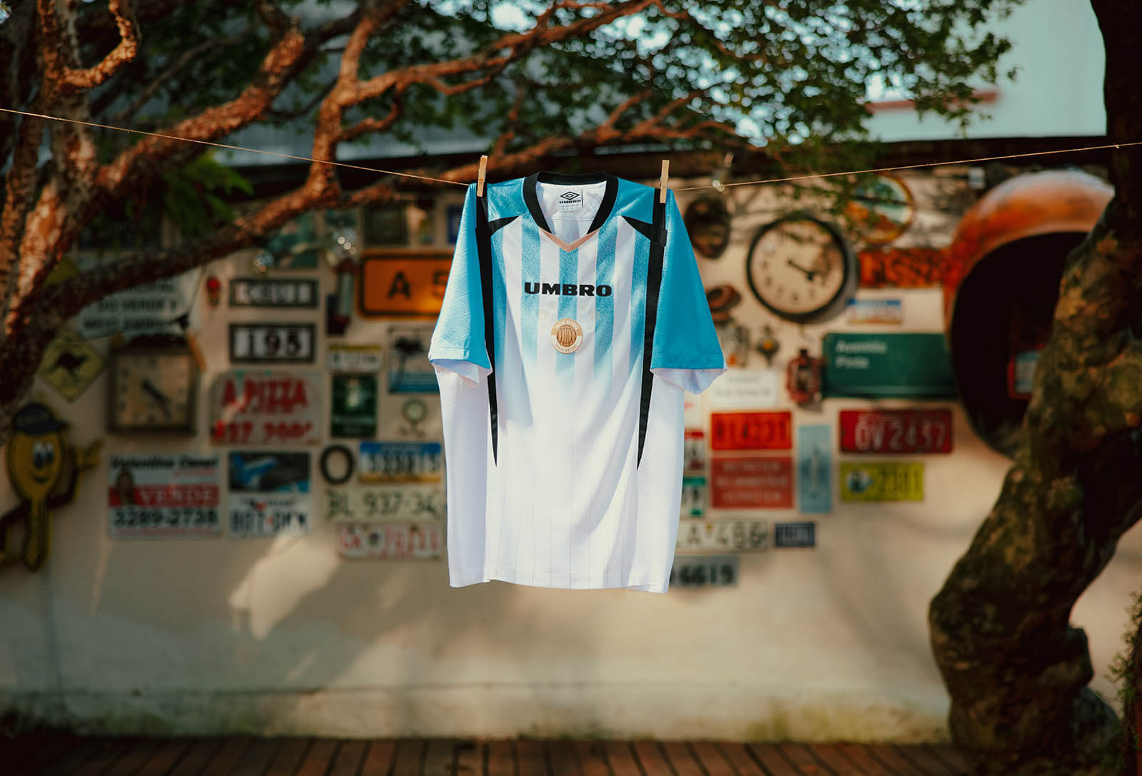 Umbro apresenta ‘Nations’: coleção celebra a cultura global do futebol 