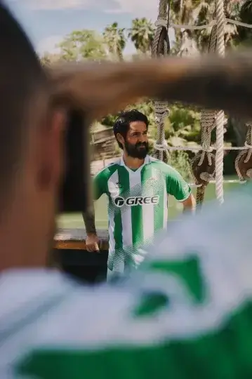 Camisa titular do Real Betis 2026-2027 Hummel