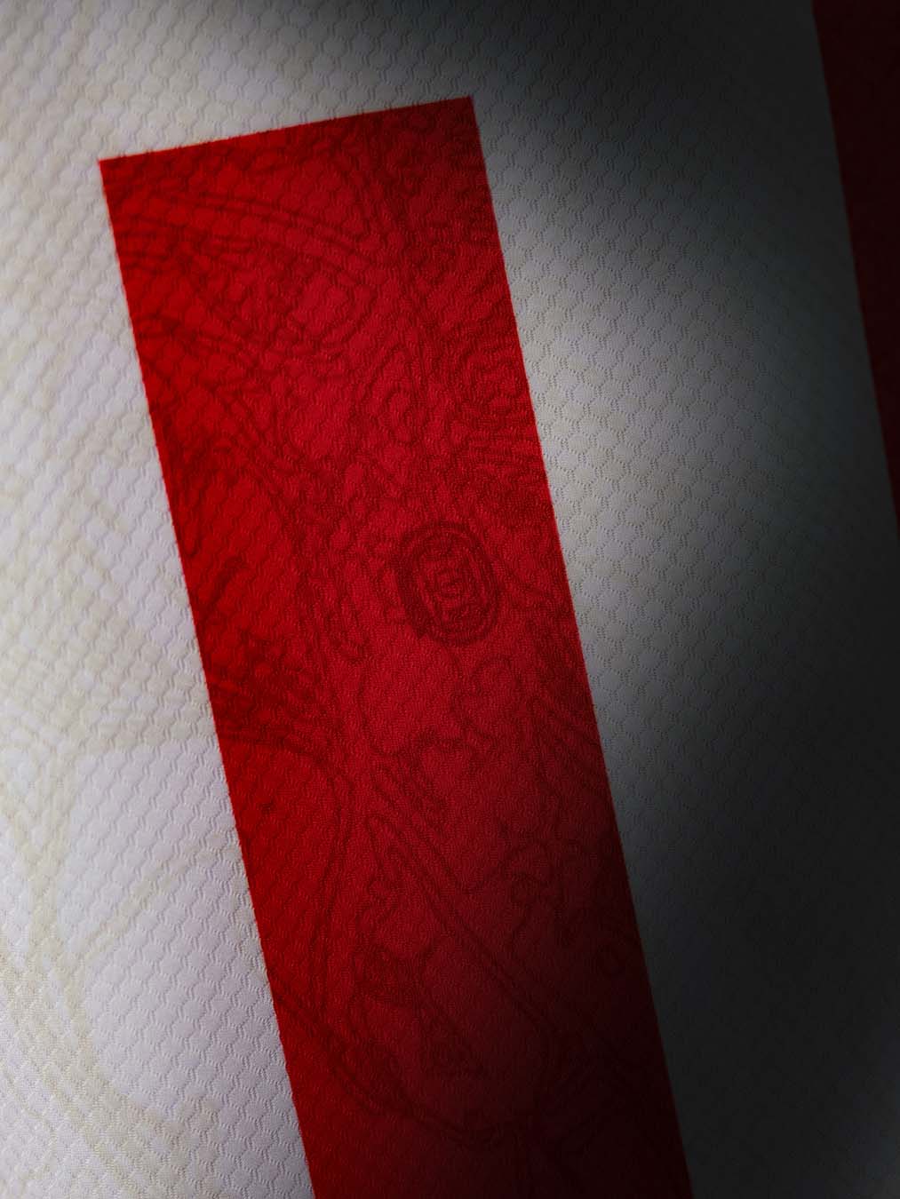 Camisa titular do Estrela Vermelha 2026-2027 Macron