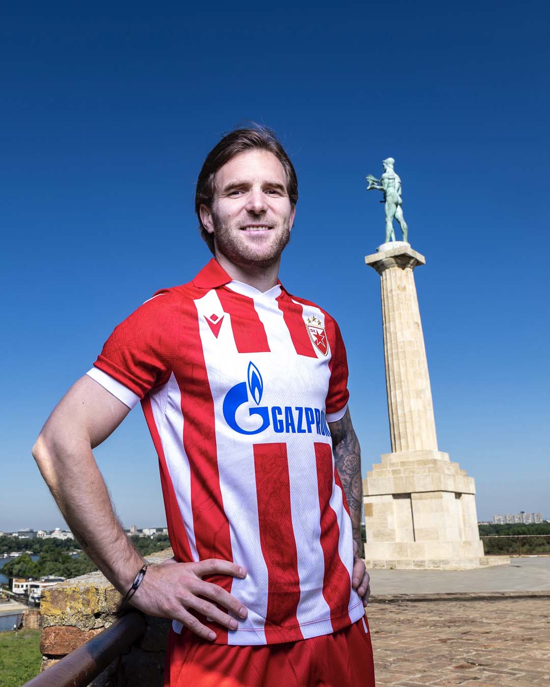 Camisa titular do Estrela Vermelha 2026-2027 Macron