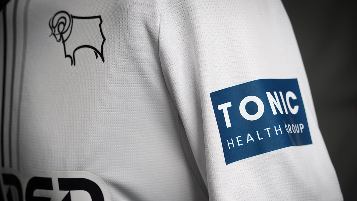 camisa titular derby county 2026-2027 puma
