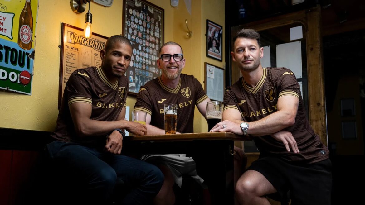 camisa sócio norwich city 2026-2027 joma