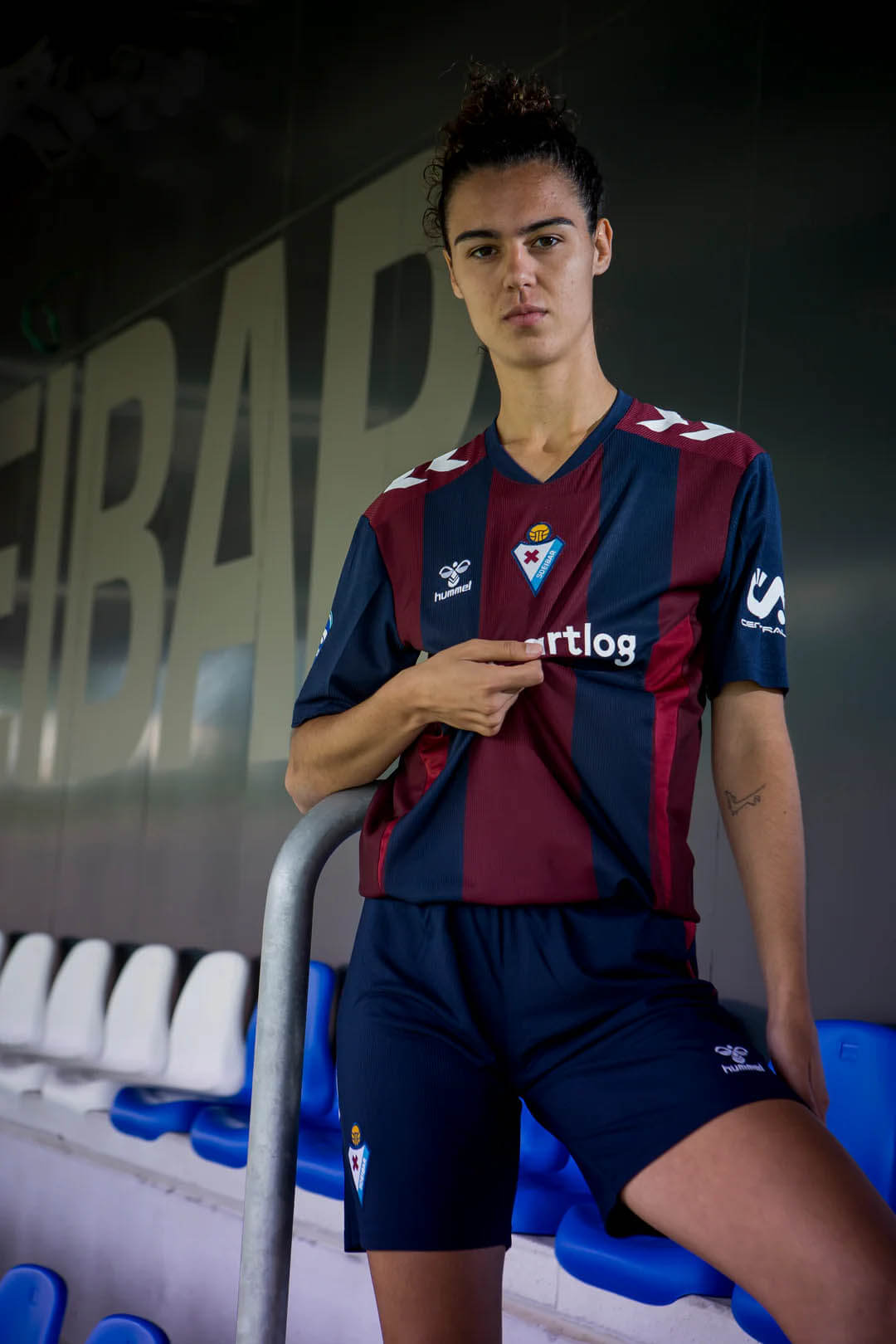 Camisa titular do SD Eibar 2026-2027 Hummel