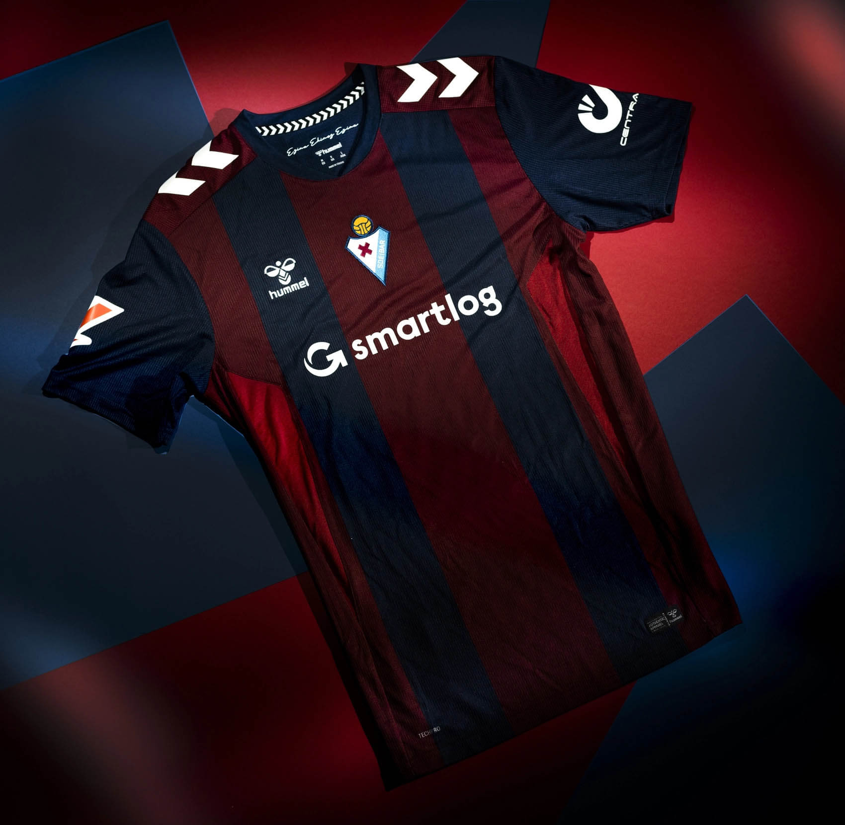 Camisa titular do SD Eibar 2026-2027 Hummel