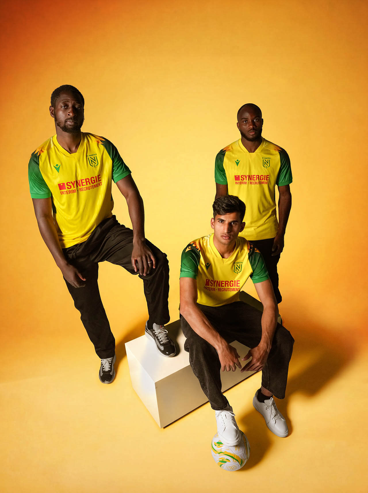 Camisa titular do FC Nantes 2026-2027 Macron