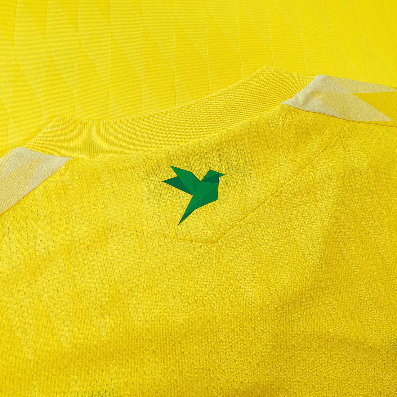 Camisa titular do FC Nantes 2026-2027 Macron