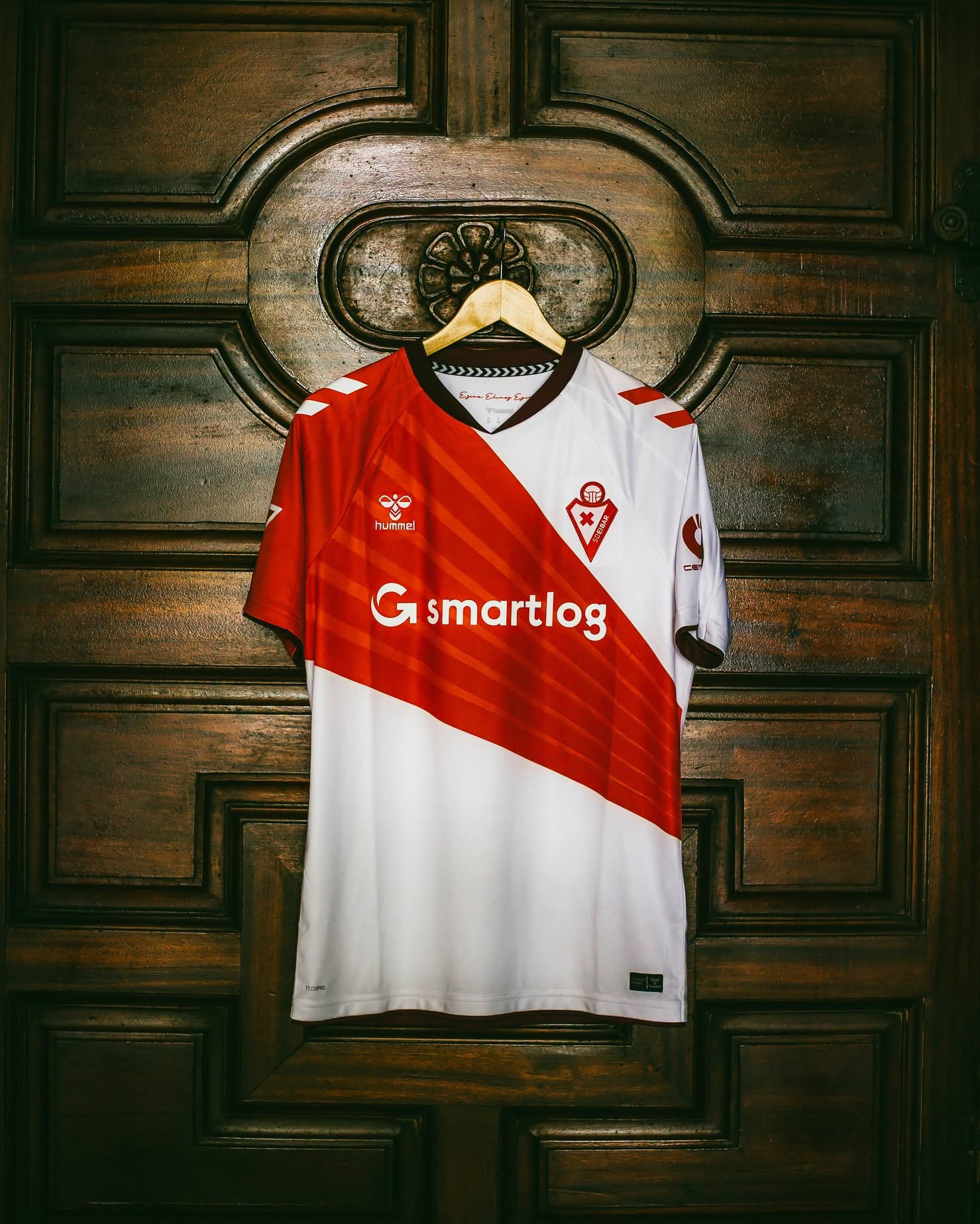 Camisa reserva da SD Eibar 2026-2027 Hummel