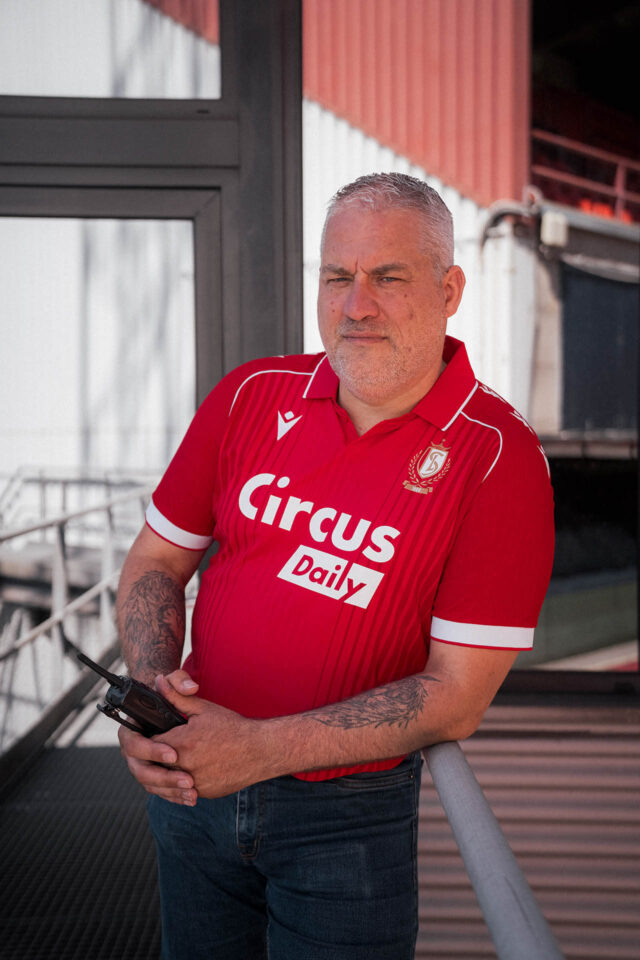 Camisa titular do Standard Liège 2026-2027 Macron