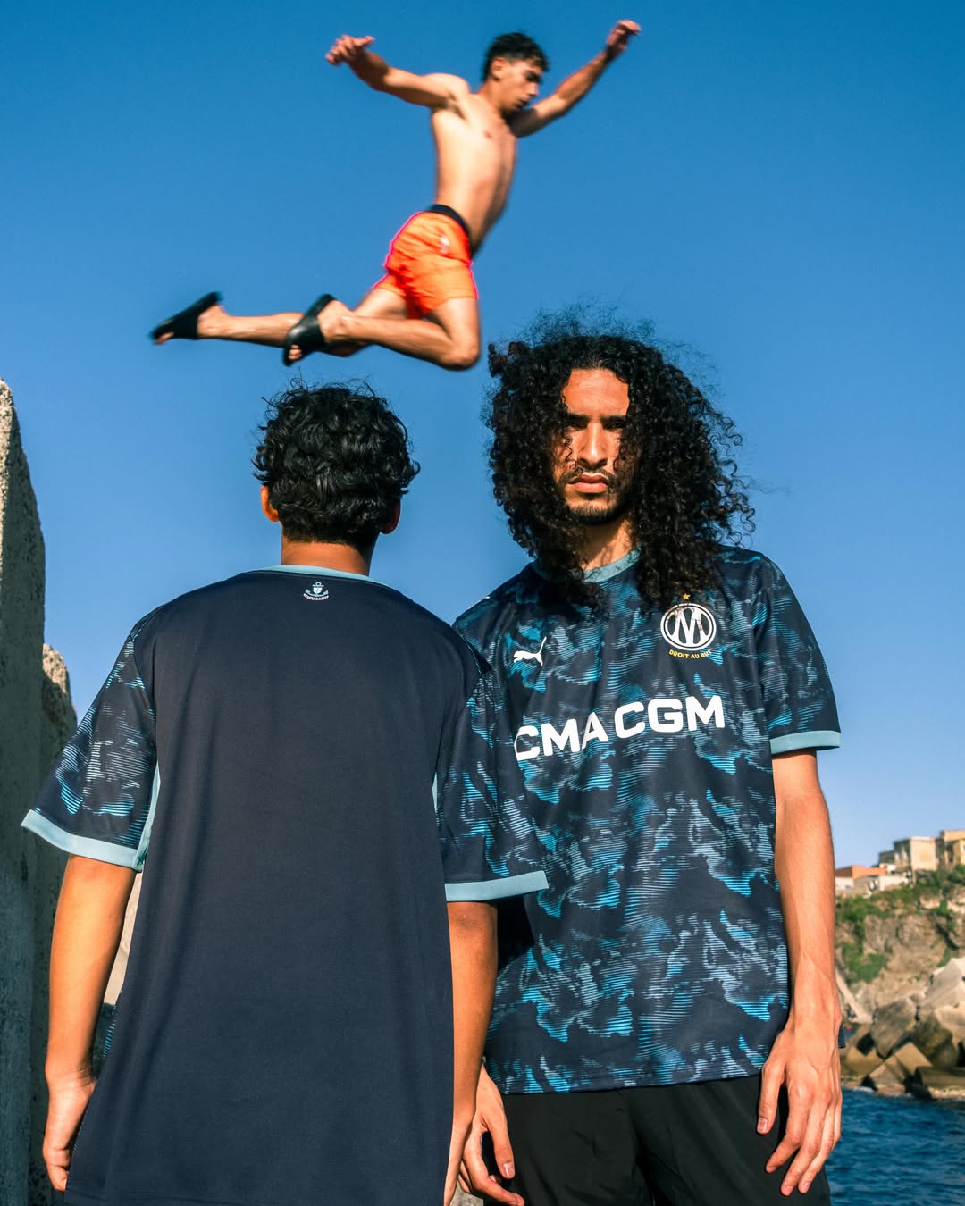 Olympique de Marseille e PUMA lançam nova camisa reserva 2026-2027