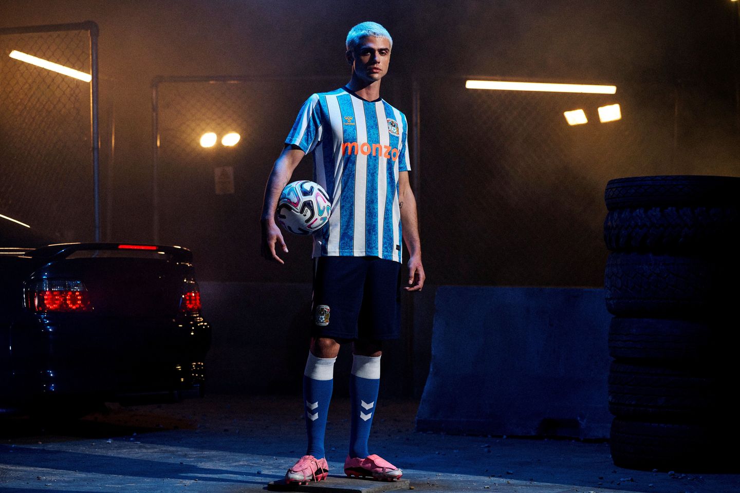 camisa titular coventry city 2026-2027 Hummel