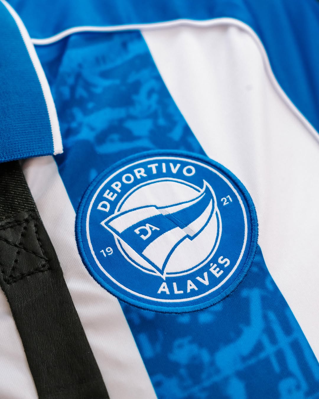 camisa titular alaves 2026-2027 macron
