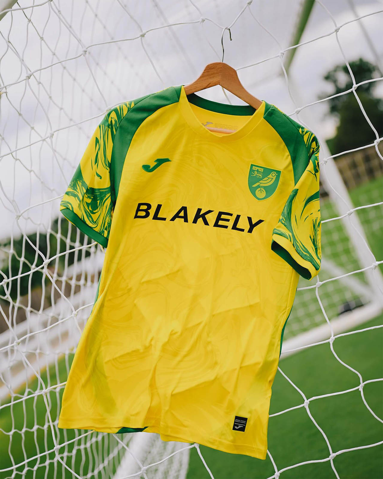 Camisa titular do Norwich City 2026-2027 JOMA kit