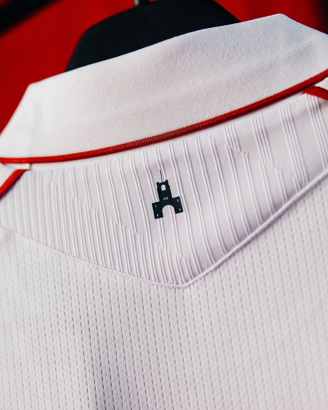 Camisa reserva do Bologna 2026-2027 Macron