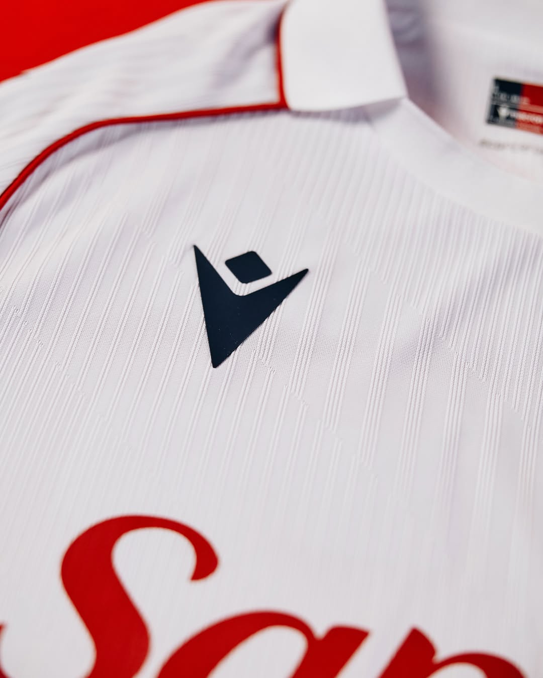 Camisa reserva do Bologna 2026-2027 Macron