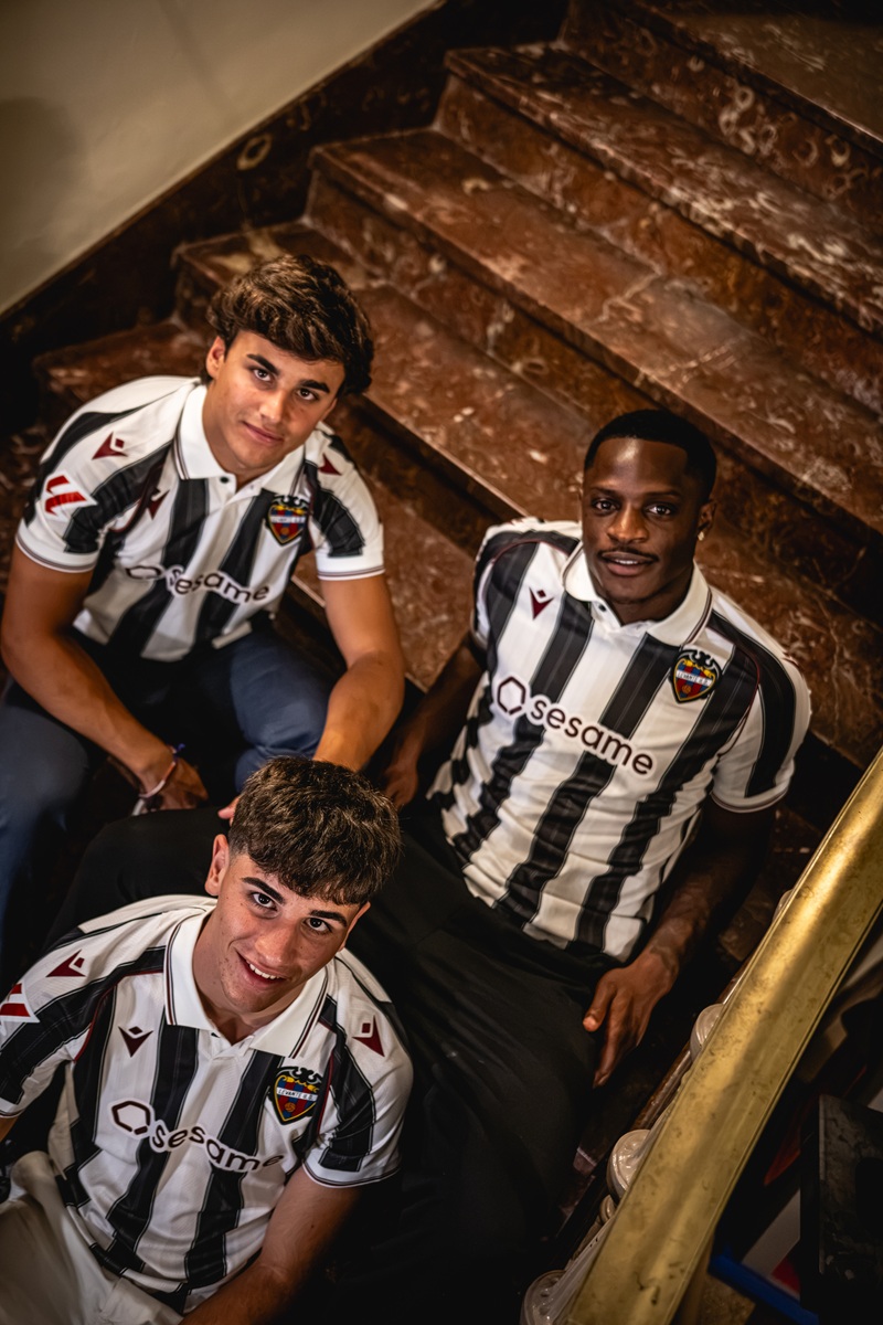 Camisas do Levante 2026-2027 Macron