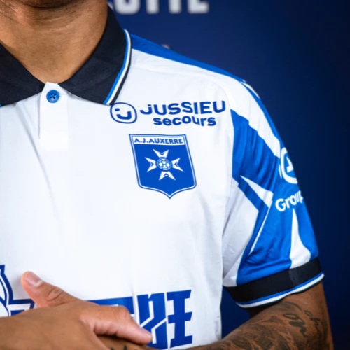 Camisa titular do Auxerre 2026-2027 Macron